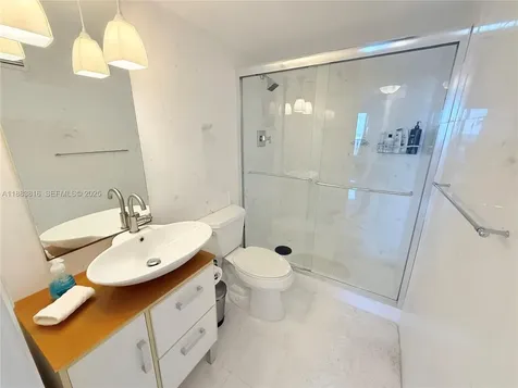 2751 S Ocean Drive Hollywood FL 33019