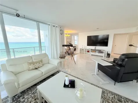 2751 S Ocean Drive Hollywood FL 33019