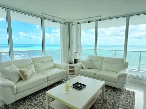 2751 S Ocean Drive Hollywood FL 33019