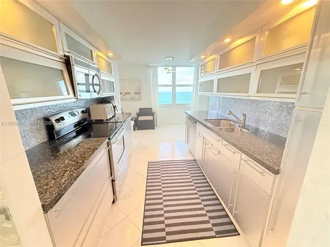 2751 S Ocean Drive Hollywood FL 33019