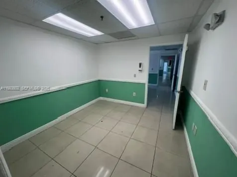 4445 W 16th Avenue Hialeah FL 33012