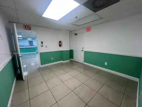4445 W 16th Avenue Hialeah FL 33012
