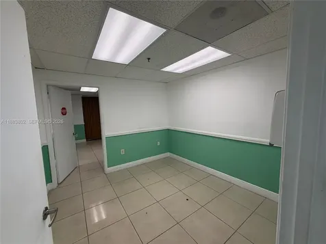 4445 W 16th Avenue Hialeah FL 33012
