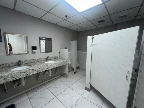 4445 W 16th Avenue Hialeah FL 33012