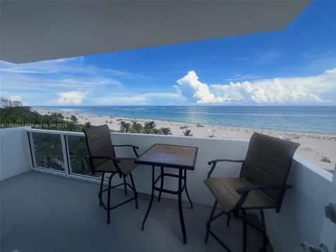 100 Lincoln Road Miami Beach FL 33139
