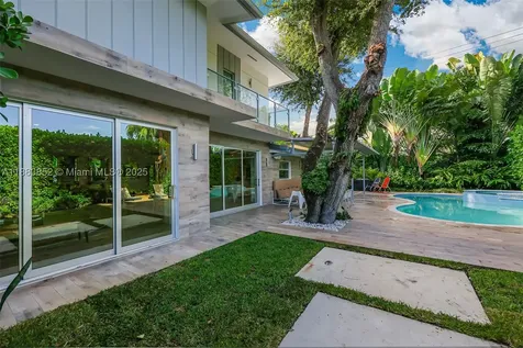 79 W Shore Drive Miami FL 33133