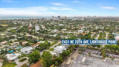 2431 NE 20th Avenue Lighthouse Point FL 33064