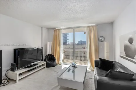 345 Ocean Drive Miami Beach FL 33139