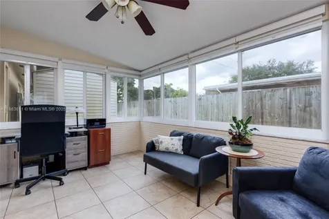 210 SW 64th Avenue Pembroke Pines FL 33023