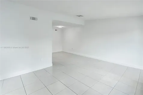 6916 NW 166th Terrace Miami Lakes FL 33014
