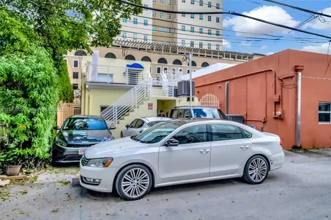337 Alcazar Avenue Coral Gables FL 33134