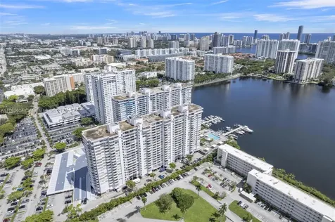 18021 Biscayne Boulevard Aventura FL 33160