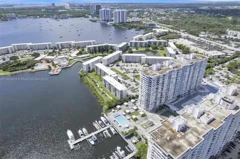 18021 Biscayne Boulevard Aventura FL 33160