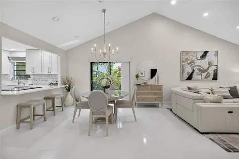 21695 Arriba Real Boca Raton FL 33433