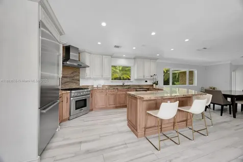 10110 SW 66th Street Miami FL 33173