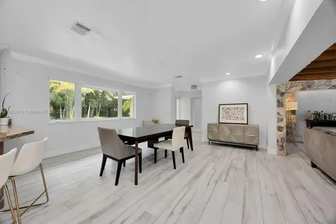 10110 SW 66th Street Miami FL 33173