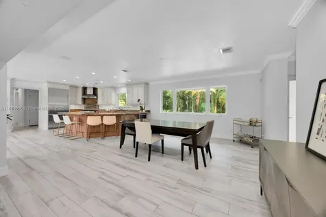10110 SW 66th Street Miami FL 33173