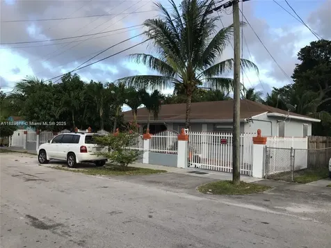 1860 NW 45th Street Miami FL 33142