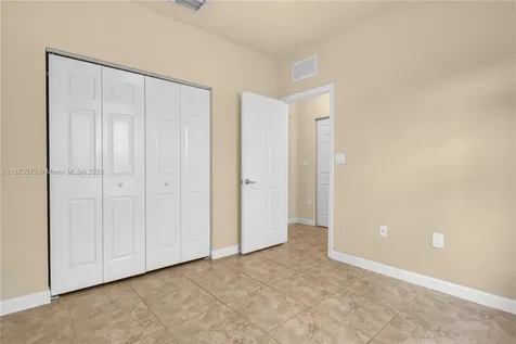 2401 NE 4th Street Homestead FL 33033