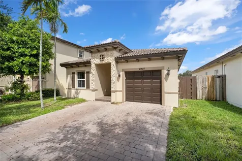 2401 NE 4th Street Homestead FL 33033
