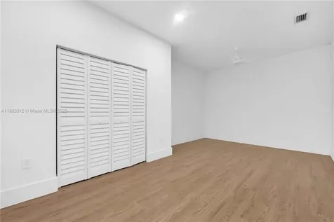 2401 NE 4th Street Homestead FL 33033