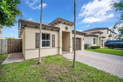 2401 NE 4th Street Homestead FL 33033