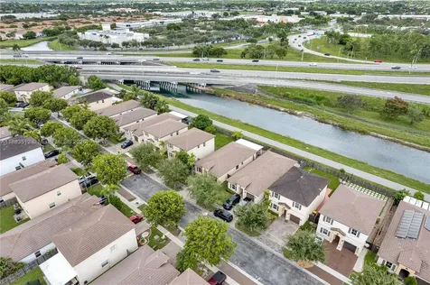 2401 NE 4th Street Homestead FL 33033