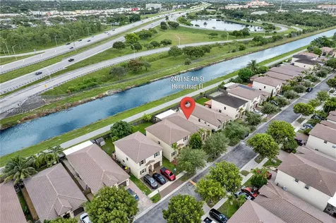 2401 NE 4th Street Homestead FL 33033