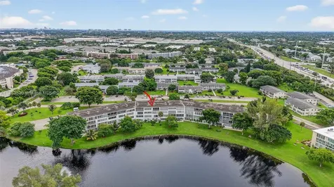 2009 N Farnham N Deerfield Beach FL 33442