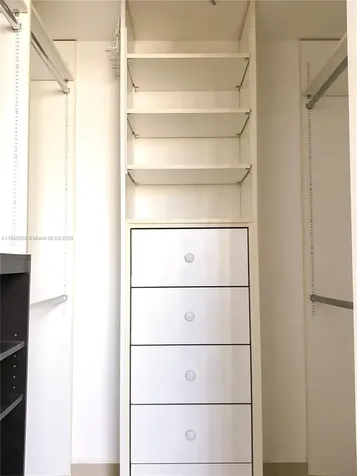 2642 Collins Avenue Miami Beach FL 33140
