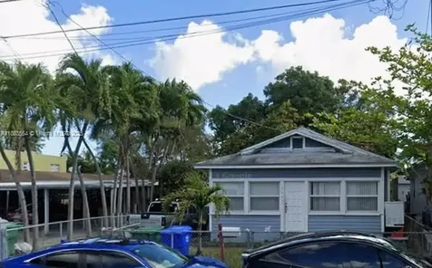 2643 NW 23rd Court Miami FL 33142