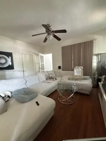 2643 NW 23rd Court Miami FL 33142