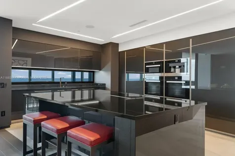 18555 Collins Avenue Sunny Isles Beach FL 33160