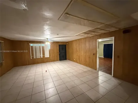 2960 Avenue F Riviera Beach FL 33404