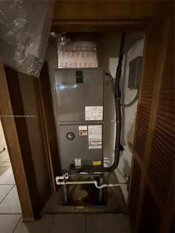 2960 Avenue F Riviera Beach FL 33404