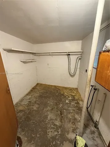 2960 Avenue F Riviera Beach FL 33404