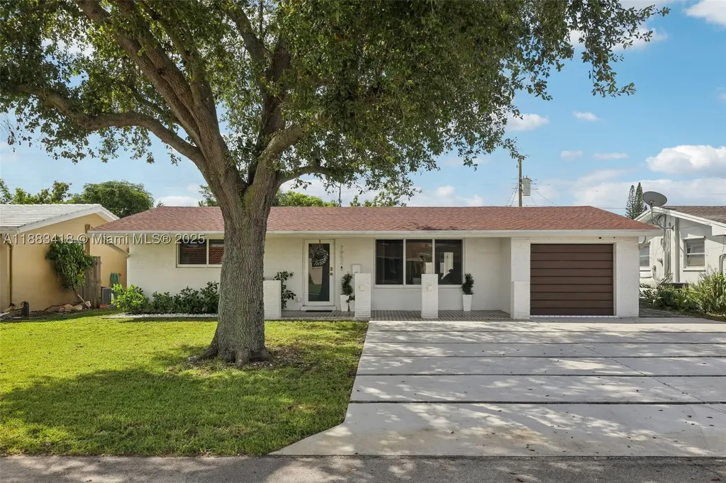7952 Shalimar Street Miramar FL 33023