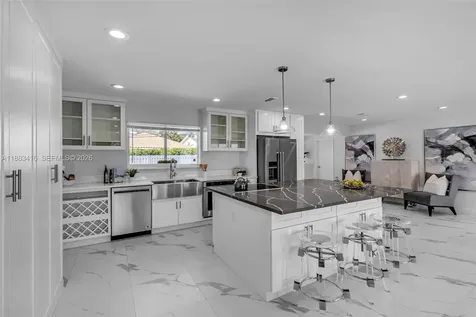 465 NW 11th Street Boca Raton FL 33432
