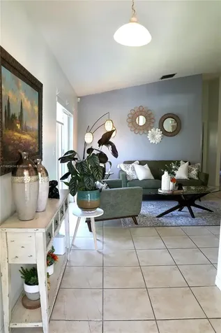 15132 SW 140th Terrace Miami FL 33196