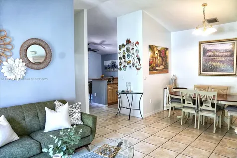 15132 SW 140th Terrace Miami FL 33196