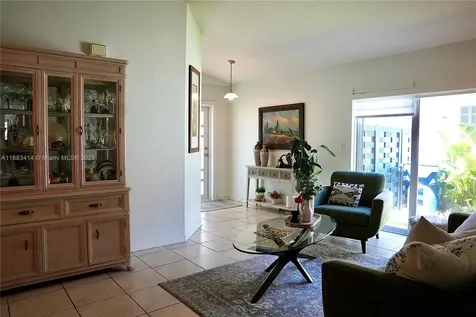 15132 SW 140th Terrace Miami FL 33196