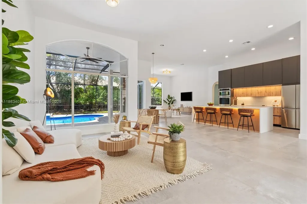 10275 Oak Meadow Lane Lake Worth FL 33449