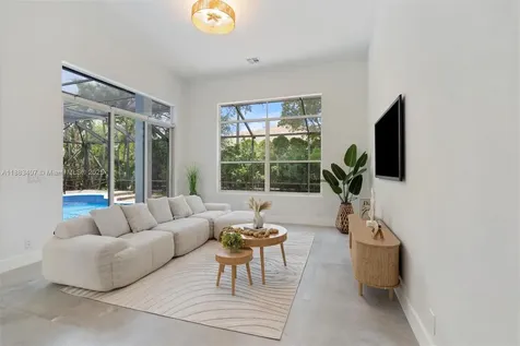 10275 Oak Meadow Lane Lake Worth FL 33449