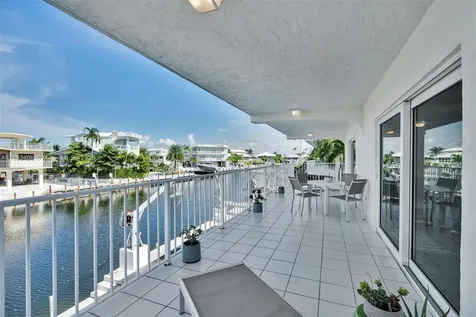 64 W Plaza Del Sol Islamorada FL 33036