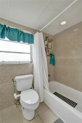 3150 N Palm Aire Drive Pompano Beach FL 33069