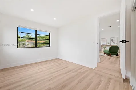 778 NW 146th Street Miami FL 33168