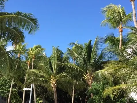 Miami FL 33138