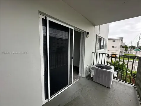 13285 NE 6th Avenue North Miami FL 33161