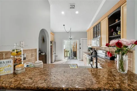 9803 SW 59th Street Cooper City FL 33328