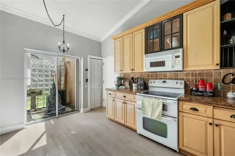 9803 SW 59th Street Cooper City FL 33328